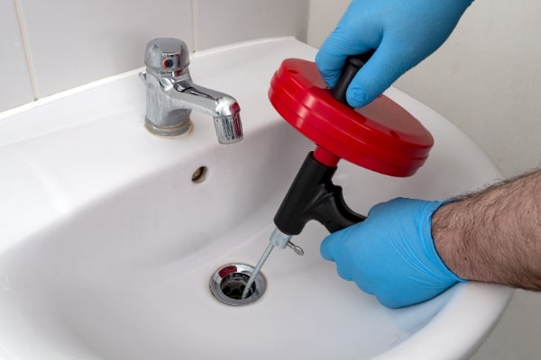 Bathroom Faucet Cleaning